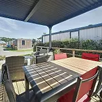 Mobil-home Grand Confort à 200m De La Plage, 4 Pers, Piscine Chauffée, Parking, Wi-fi Inclus - Fr-1-361a-8 Hébergement de vacances