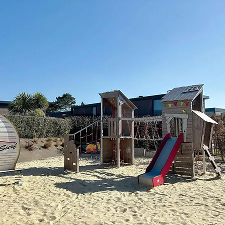 Vakantiehuis Mobil-home Grand Confort A 200m De La Plage, 4 Pers, Piscine Chauffee, Parking, Wi-fi Inclus - Fr-1-361a-8 Jullouville-les-Pins