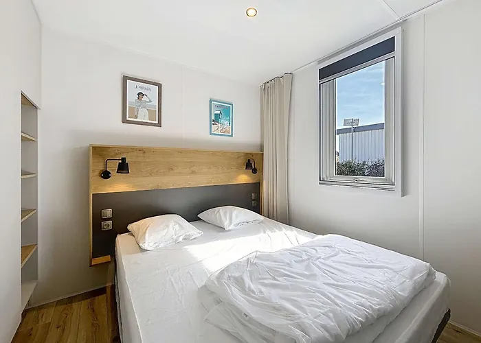 Mobil-home Grand Confort A 200m De La Plage, 4 Pers, Piscine Chauffee, Parking, Wi-fi Inclus - Fr-1-361a-8